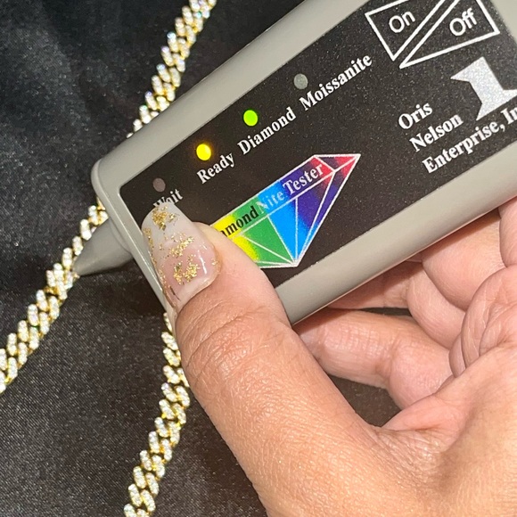 Vvs certified moissanite diamond Cuban link chain, 18 inch, documents included, - Picture 4 of 7